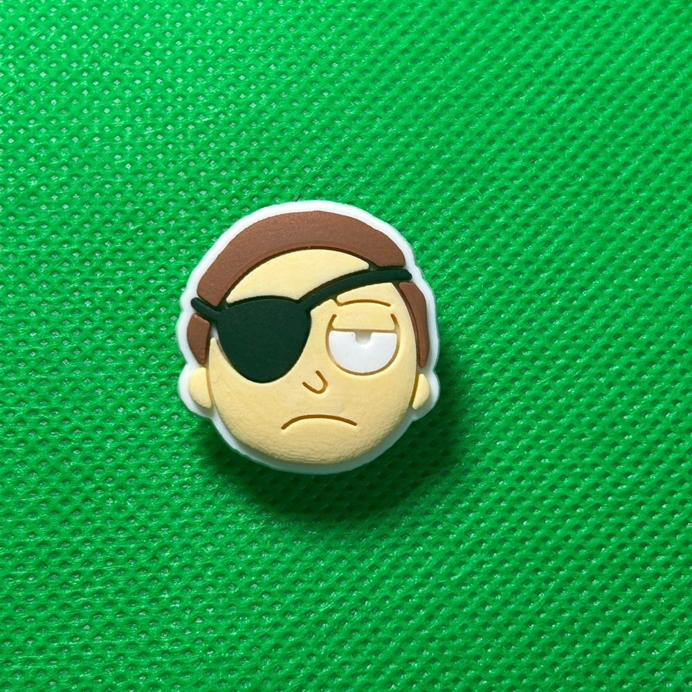 🌼 (5/$10 or 10/$15) Rick and Morty Croc Charm. Bundle up to save more.